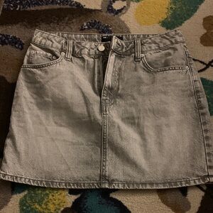 Stylish Gray Denim Skirt